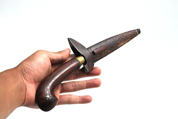 Cuchillo Indonesio Usado Antiguo Con Mango Funda Cuchillo Hecha Madera —  Fotos de Stock