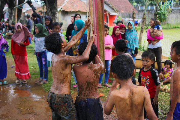 Sukabumi West Java Indonesia August 2021 Group Happy Indonesian Children — Stock Photo, Image