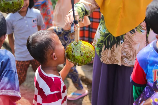 Sukabumi West Java Indonesië Augustus 2021 Indonesische Kinderen Spelen Traditionele — Stockfoto