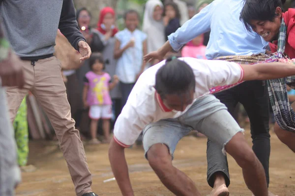 Sukabumi West Java Indonesia August 2021 Group Indonesians Tied Using — Stock Photo, Image