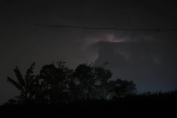 Awan Cumulonimbus Dengan Awan Badai Dan Guntur Malam Hari Tipe — Stok Foto