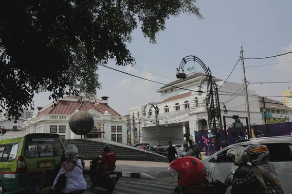 Bandung Java Ocidental Indonésia Setembro 2019 Tráfego Frente Monumento Símbolo — Fotografia de Stock