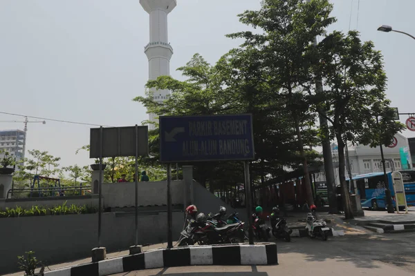 Bandung Java Occidental Indonesia Septiembre 2019 Señal Estacionamiento Del Sótano — Foto de Stock