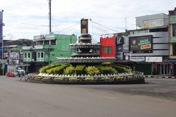 Sukabumi Західна Ява Індонезія Грудня 2021 Пам Ятник Дорозі Сукабумі — стокове фото