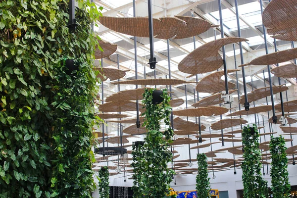 Современный Торговый Центр Бандунг Сити Индонезия Концепцией Зеленого Здания Листообразной — стоковое фото