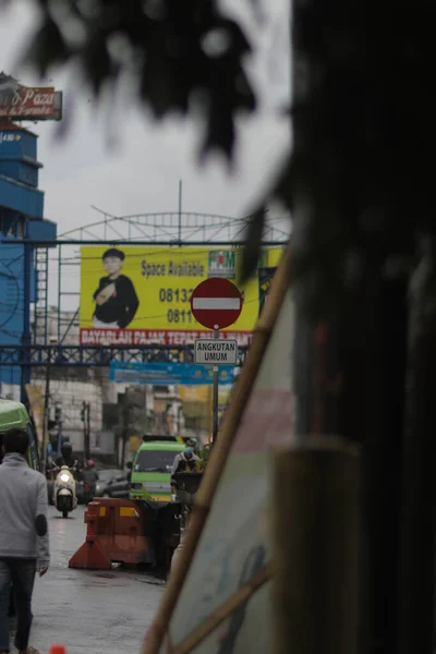 Sukabumi Jawa Zachodnia Indonezja Lutego 2021 Stożek Drogowy Podpis Ilustrujący — Zdjęcie stockowe