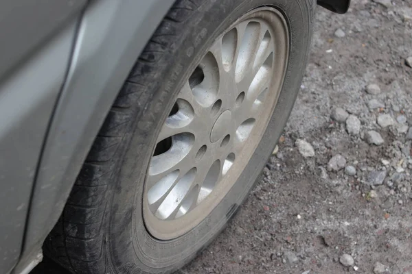 Close Car Tire Has Been Cleaned While — Stock Photo, Image