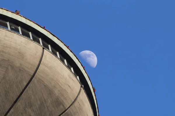 Vilnius Scy Tour Télévision Avec Ciel Bleu Lune — Photo