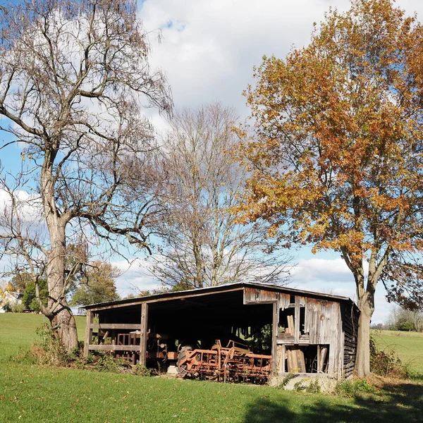 Bu eski ahşap kulübe 19. yüzyılda yapılmış bu çiftlikte hala kullanılıyor..