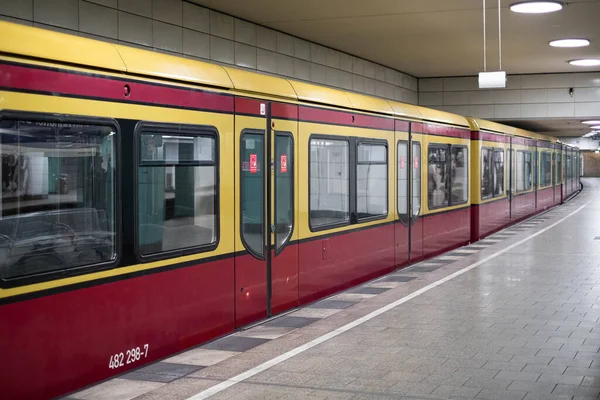 Berlim Alemanha Abril 2022 Trem Bahn Estação Vazia Anhalter Bahnhof — Fotografia de Stock