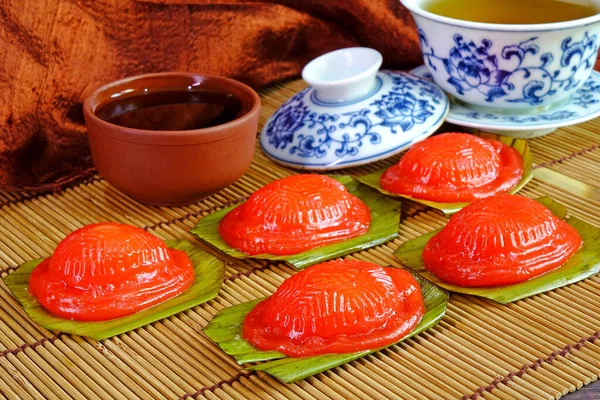 Red Tortoise Cake Ang Kueh Kue Famous Chinese Auspicious Pastry — Stock Photo, Image