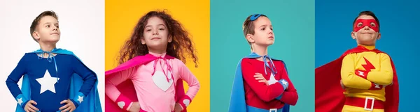Grupa zdeterminowanych dzieci superbohaterów w kostiumach — Zdjęcie stockowe