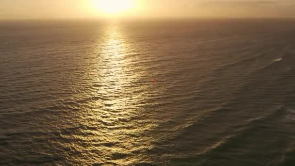 Sun Sea Aerial Shot Amazing Golden Sunset Ocean Orange Colors — Vídeo de Stock