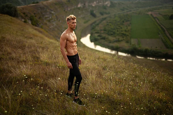 Side View Muscular Shirtless Athletic Guy Leggings Blond Hair Standing — Stock fotografie