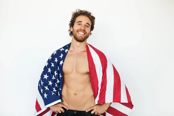 Cheerful Shirtless Male Patriot Usa Flag Shoulders Holding Hands Waist — Stockfoto