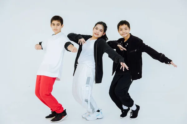 Základní Škola Pohybu Taneční Lekce Performance Dance Class Fun Group — Stock fotografie