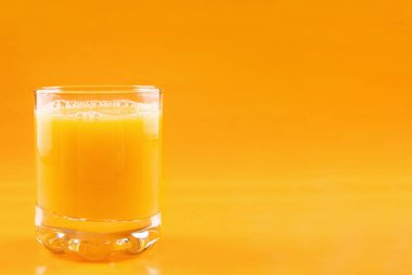 Portakal suyu ve portakal suyu. Kavram.