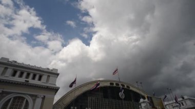 Bangkok, Tayland - 10 Ekim 2021 Hua Lamphong Tren İstasyonu veya Bangkok Tren İstasyonu