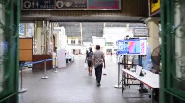 Bangkok, Tayland - 10 Ekim 2021 Hua Lamphong Tren İstasyonu veya Bangkok Tren İstasyonu