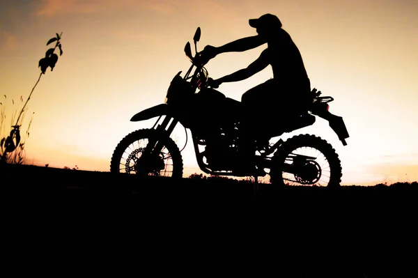 Silhouettes Hommes Voyageant Moto — Photo