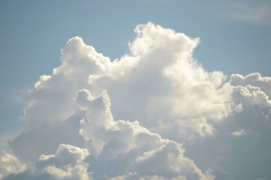 bulutlu güzel gökyüzü manzarası, boşluğu kopyala 