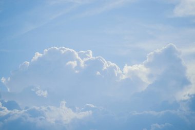 bulutlu güzel gökyüzü manzarası, boşluğu kopyala 