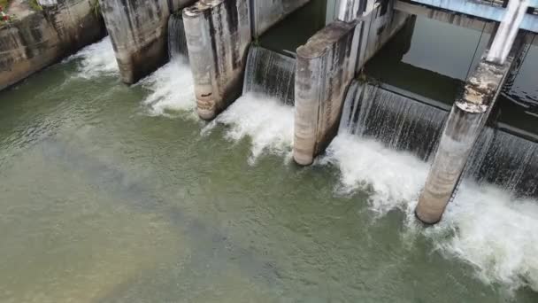 Luchtfoto Van Een Kleine Dam Het Platteland Van Thailand Die — Stockvideo