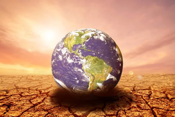 Земля Треснула Дождь Выпадает Сезон Засуха Глобального Потепления Концепция Изменений — стоковое фото