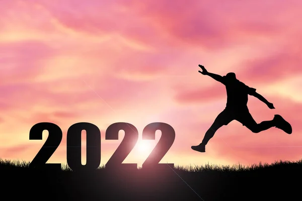 Feliz Año Nuevo 2022 Concepto Silueta Hombre Saltando Libre Felizmente — Foto de Stock