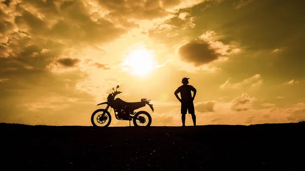 Τουρίστες Μοτοσικλέτες Motocross Περιπέτεια Τουρίστες Μοτοσικλέτες Ιδέες Εορταστικών Εκδηλώσεων Ανδρών — Φωτογραφία Αρχείου
