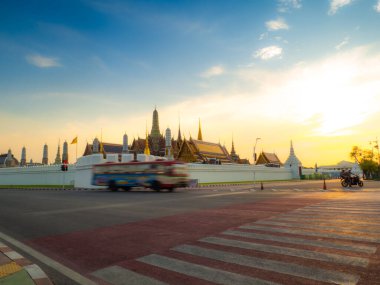 24 Şubat 2022 'de Bangkok, Tayland' da yapılan bir turda güzel tapınaklar.