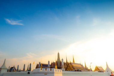 Wat Phra Kaew Morakot, Tayland 'da 24 Şubat 2022' de Bangkok 'ta ziyaret edilmesi gereken önemli bir tapınaktır..