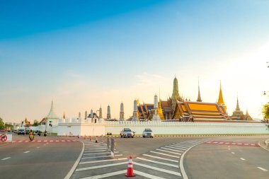 Wat Phra Kaew Morakot, Tayland 'da 24 Şubat 2022' de Bangkok 'ta ziyaret edilmesi gereken önemli bir tapınaktır..