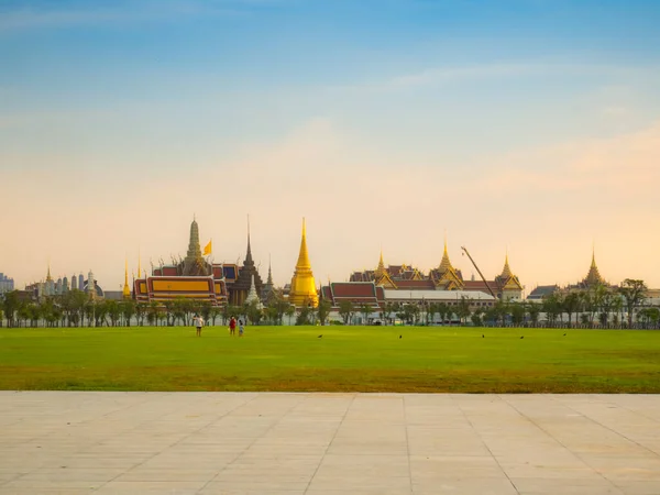 Piękne Świątynie Podczas Zwiedzania Starego Miasta Bangkoku Lutego 2022 Bangkok — Zdjęcie stockowe