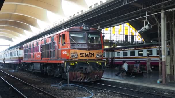 Bangkok Railway Station Hua Lamphong Februari 2022 Bangkok Thailand — Stockvideo