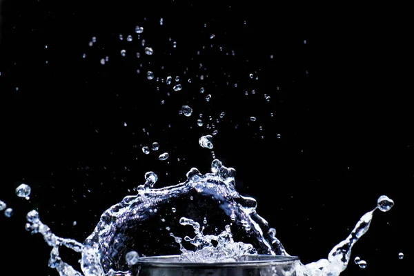 Água Espalhada Sobre Fundo Preto Salpicos Água Sobre Fundo Preto — Fotografia de Stock