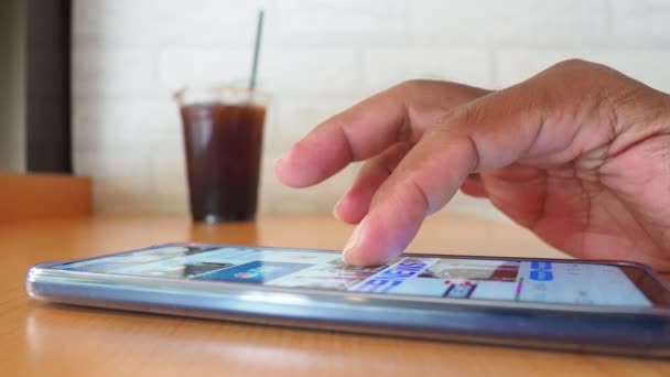 Side View Man Hand Using Smartphone Coffee Shop Search Information — Stockvideo