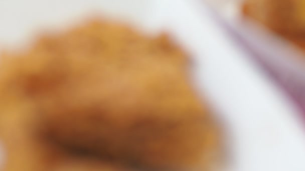 Conceito Comida Plástico Frango Frito Gordo Delicioso Mas Destrói Saúde — Vídeo de Stock