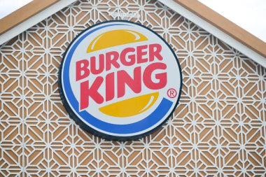 Tayland 'da Burger King imzası, 1 Mayıs 2022, Phuket, Tayland.