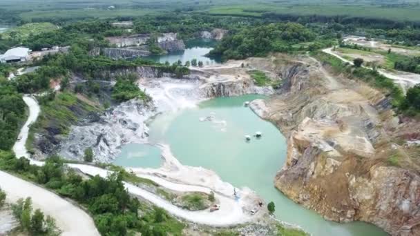 Aerial View Large Pit Gypsum Mine Large Gypsum Mine Mining — Vídeo de stock