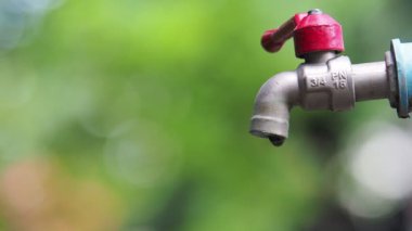 Leaking tap do not save water, waste water unprofitable.