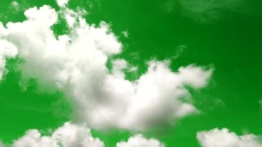 bulutlu yeşil gökyüzünün arkaplanı