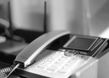 Kablolu ev telefonu, sabit hat telefonu, yumuşak ve seçici odaklanma                                   