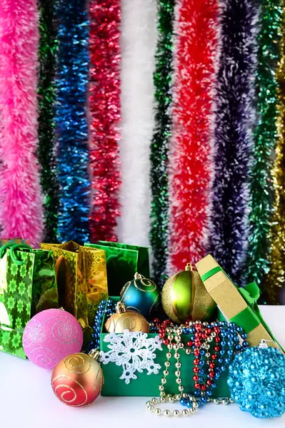 Beautiful Christmas Decorations Toys Beads Balls Box Foreground Them Gift — Stock Photo, Image