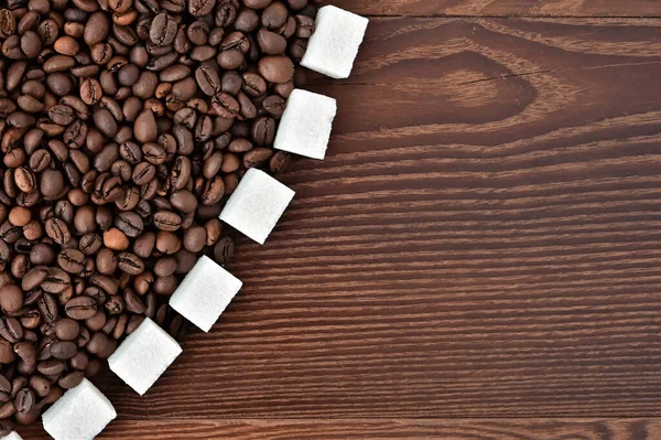 Fondo Granos Café Trozos Azúcar Blanco Superficie Madera Diseño Plano — Foto de Stock