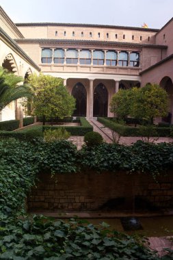 Zaragoza Kalesi eski anıt taşı