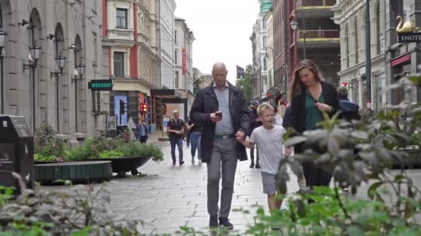 Oslo Norsko Září 2021 Lidé Procházející Karlově Bráně Centru Města — Stock video