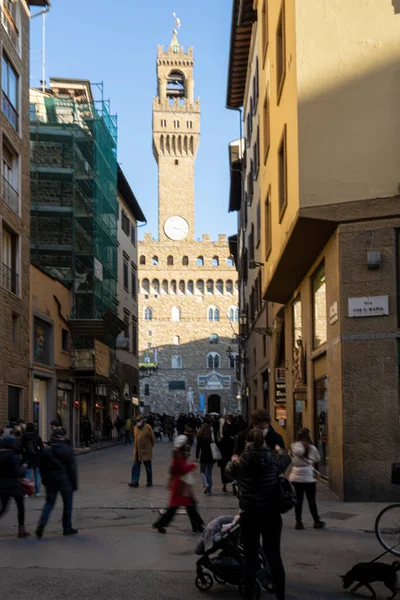 Florença Itália Janeiro 2022 Uma Rua Centro Histórico Cidade Com — Fotografia de Stock