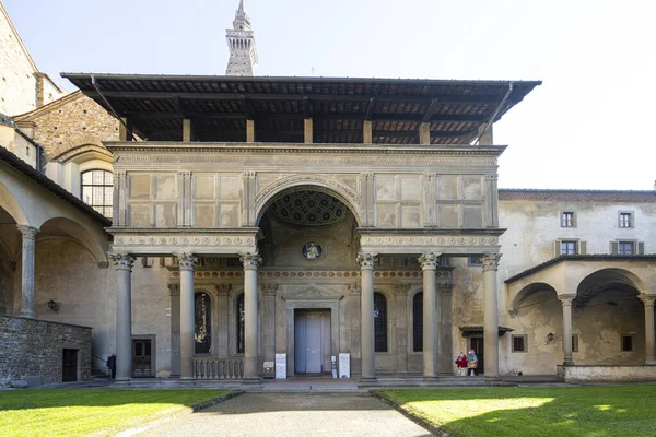 Florencja Włochy Styczeń 2022 Widok Wewnętrzny Dużego Klasztoru Świętego Krzyża — Zdjęcie stockowe