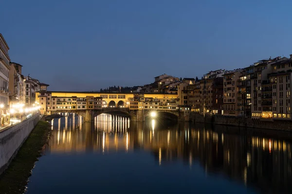 Florencja Włochy Styczeń 2022 Panoramiczny Widok Most Ponte Vecchio Rzece — Zdjęcie stockowe